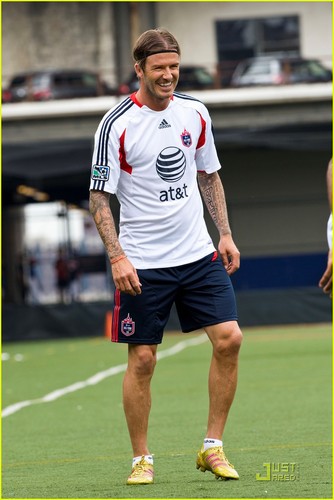  David Beckham: Practicing at Pier 40!