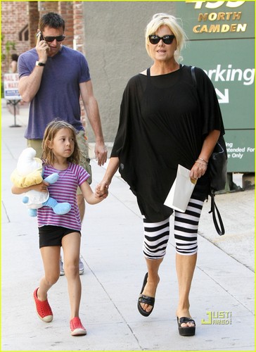  Hugh Jackman & Family: araw Out in Beverly Hills!