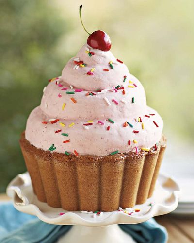Ice Cream Sundae Cupcake