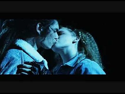 Samuel and Marissa baciare