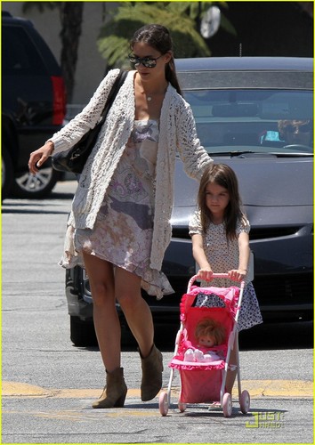 Suri Cruise Pushes the Baby Carriage