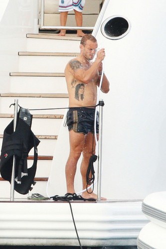  W. Sneijder at St. Tropez