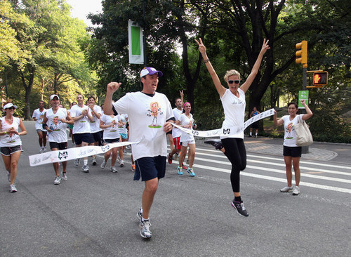  Heidi Klum's Summer Run 2011 (July 22)