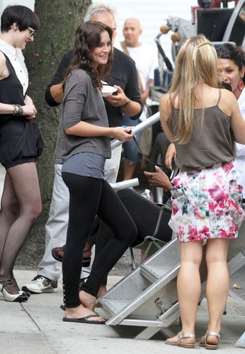 Leighton Meester Playing With Her Dog On Set