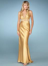  Serena's vàng dress