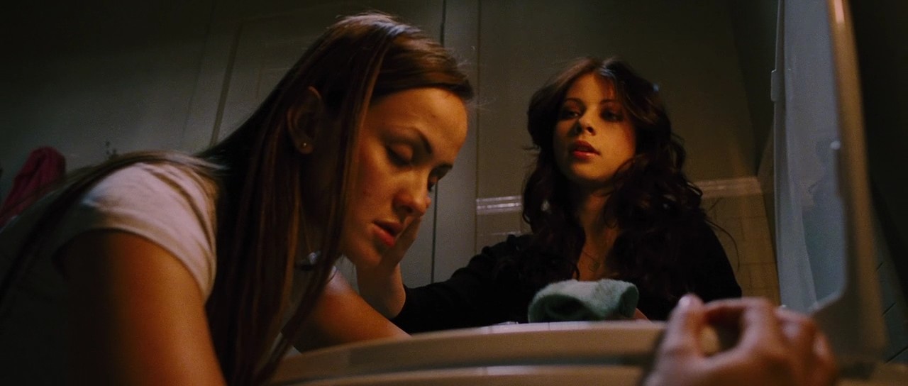 Crystal Lowe and Michelle Trachtenberg