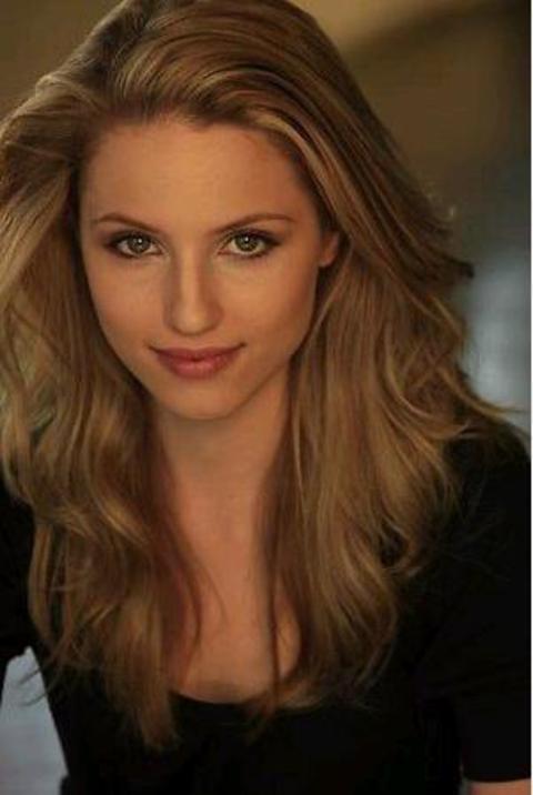 Dianna Agron - Picture Colection