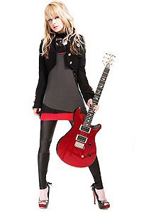 Orianthi Panagaris オリアンティ パナガリス Youtube 世界の美人すぎるギタリスト達 プロvsネット Naver まとめ