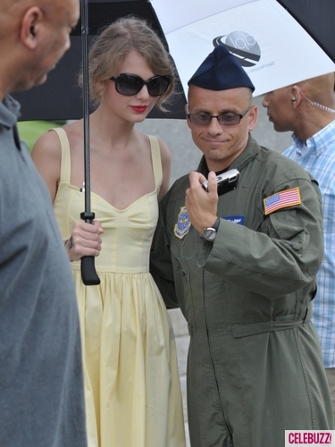 Taylor Swift Lays Flowers Down on Arlington National Cemetary Graves 