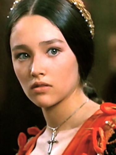  Juliet (Capulet) Montague mga litrato