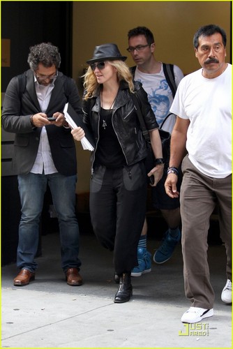  Madonna: Back in the Studio