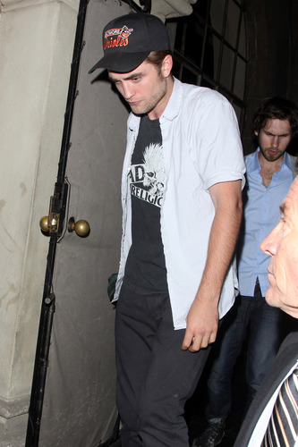 Rob Leaving The Chateau Marmont Last Night
