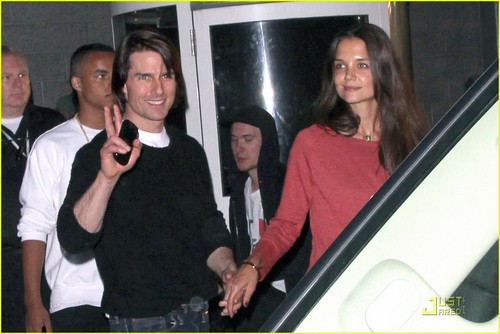 Tom Cruise & Katie Holmes: Katy Perry コンサート Date!
