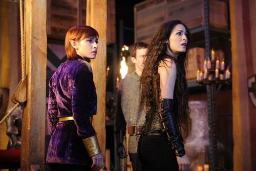  Warehouse 13 - Episode 3.06 - Don't Hate the Player - Promotional fotografias