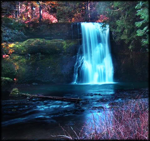  Waterfall 사진