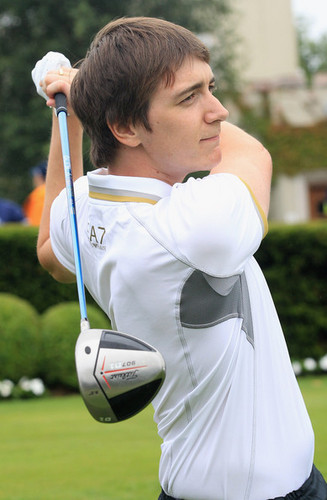 Oliver Phelps at the  FitFlop Shooting Stars Benefit - Golf Tournament