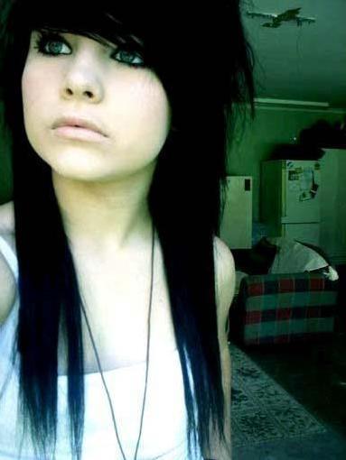 cute emo girl with black hair and blue eyes - emo girls Photo (24441331) -  Fanpop