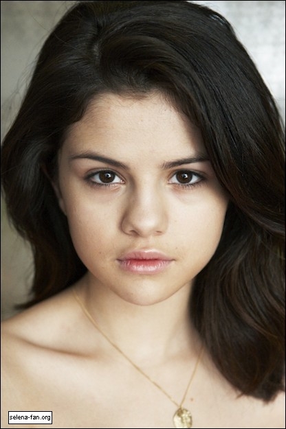 With or without makeup Selena Gomez Fanpop