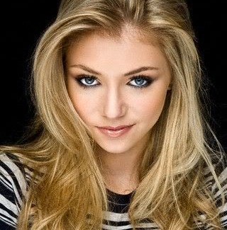 Blonde actress under 20