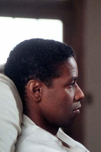  Which Denzel Washington movie is this picture from?