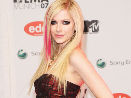  How many Paja Awards has Avril won?