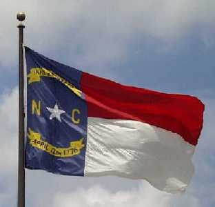  north carolina -- state flag adopted what سال ?