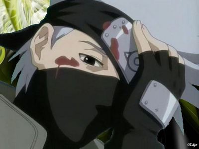  Whose grave does Kakashi visit lots of times?