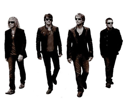  In November 2010 Bon Jovi was the first to receive this from MTV. What was it?