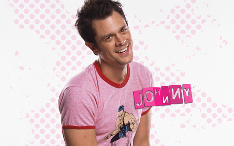  What is Johnny Knoxville's real name?