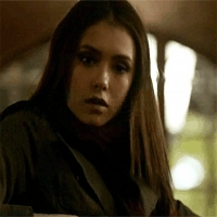  [1] Elena o Katherine?