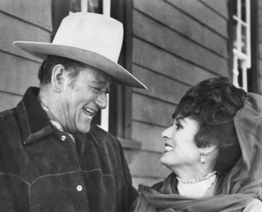 What could John Wayne always be quoted saying about Maureen O'hara?