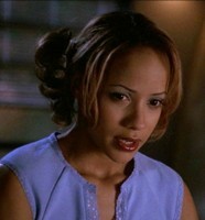  Dania Ramírez plays Caridad a Potential Slayer または now a Slayer in Buffy the Vampire Slayer, but which character does she play in the T.V. 表示する Heroes?