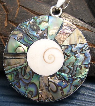  This pendant was made of...