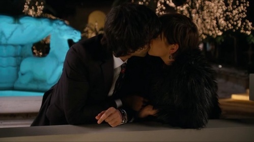  EPISODE DESCRIPTION. Navid & Silver share their first kiss. Episode?