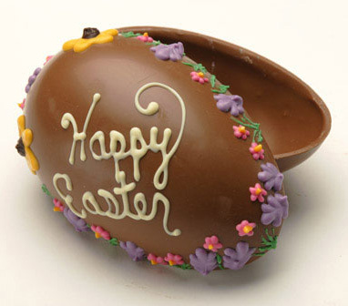  In what an were mass produced lait chocolat easter eggs produced?