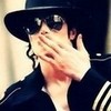 Haa Michael blows me kiissesss ! MWAAAA! heheee(: icebabe97 photo
