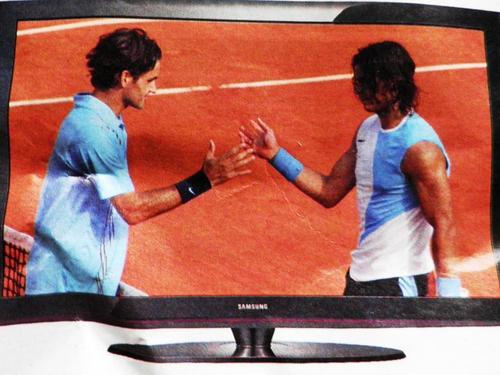  Rafa and Roger in a flat-screen TV