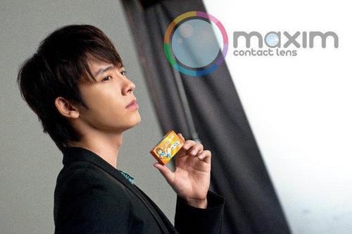  donghae for maxim contact lenses