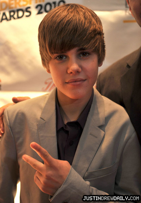  Justin at the World Leadership Awards