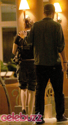 Robert Pattinson and Kristen Stewart in Montreal 