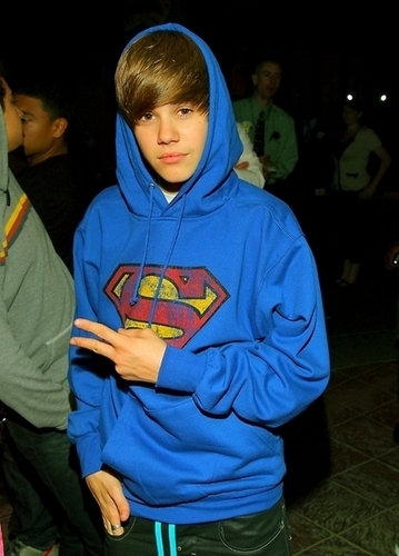  Super Bieber!;)