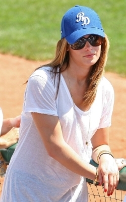  Ashley @ Baseball Game in NYC