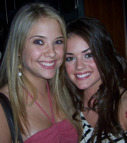  Ashley & Lucy