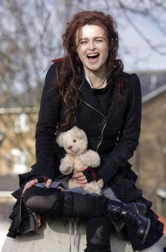  Helena and the teddy 곰