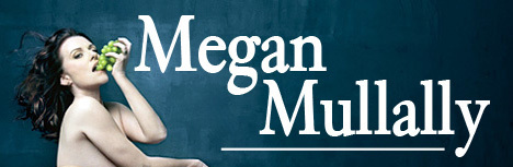  Megan Mullally