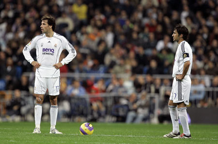  Raúl & Ruud 봉고차, 반 Nistelrooy