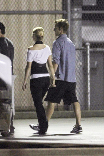  Dianna on set {With her new BF?!}