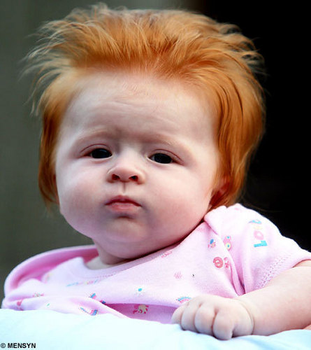  Is it just me, или does this baby have abbys hair?!