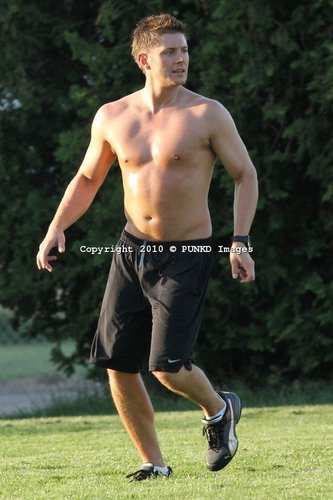  Jensen plays soccer