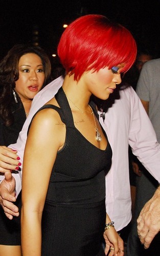  rihanna out in Chicago